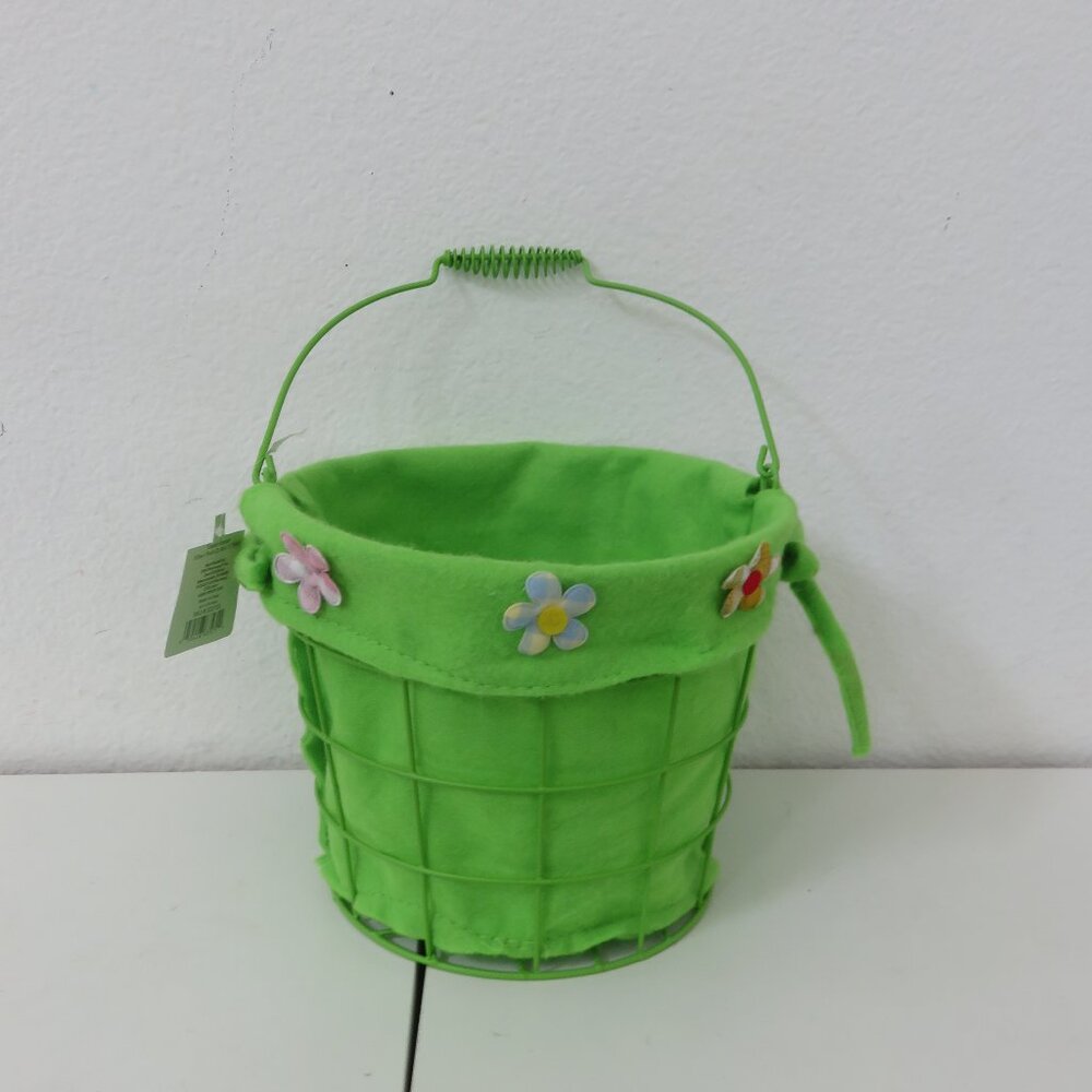 Cottondale Green Wire Basket With Removable Liner
